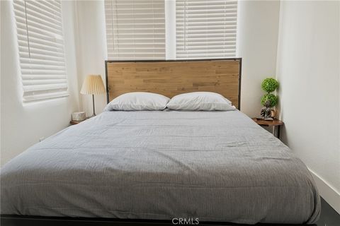 Tiny photo for 2005 phelan Lane, Redondo Beach, CA 90278 (MLS # GD25220143)