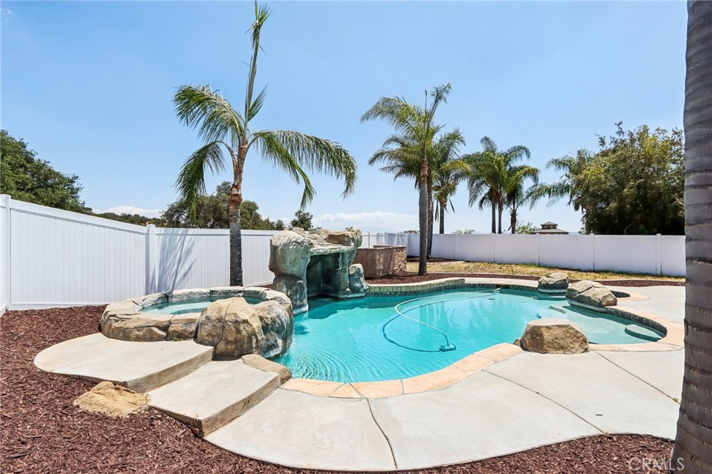 35392 Meadow Park Circle