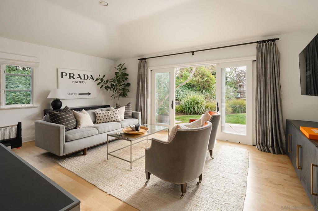 Rancho Santa Fe - Residential