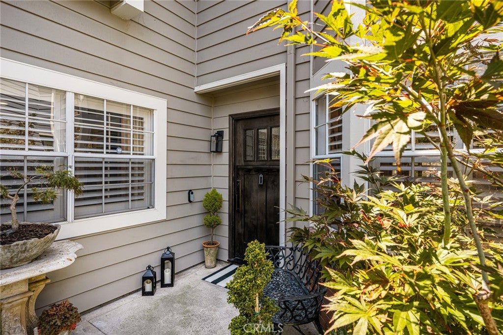 470 Medford Court 102