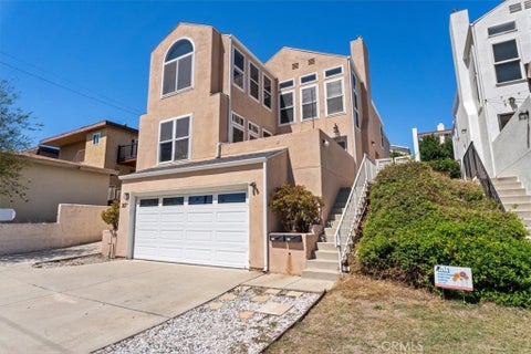 Photo of 313 E Oak Avenue, El Segundo, CA 90245 (MLS # SB26195895)