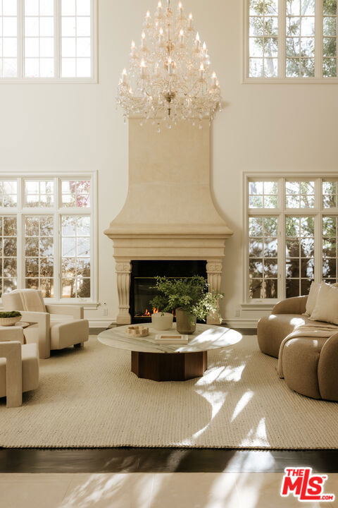 1202 San Vicente Boulevard