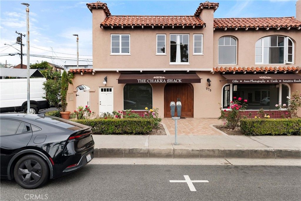 Photo of 976 S Coast, Laguna Beach, CA 92651 (MLS # LG25059330)