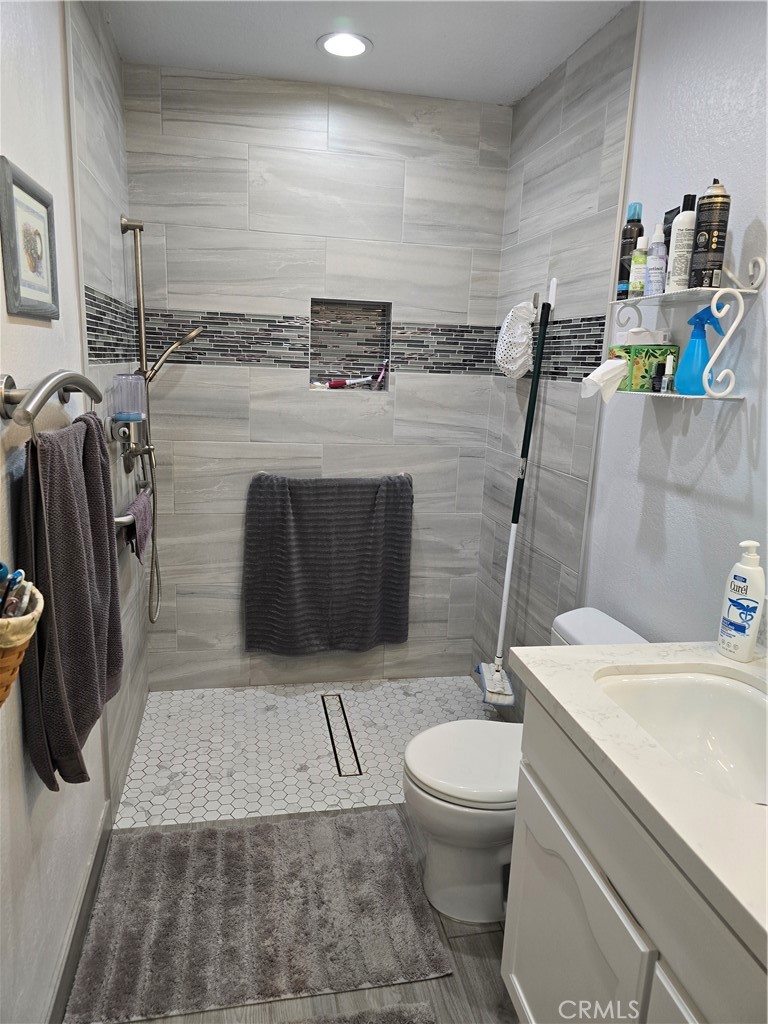 Anaheim Highlands (ANHL) - Residential