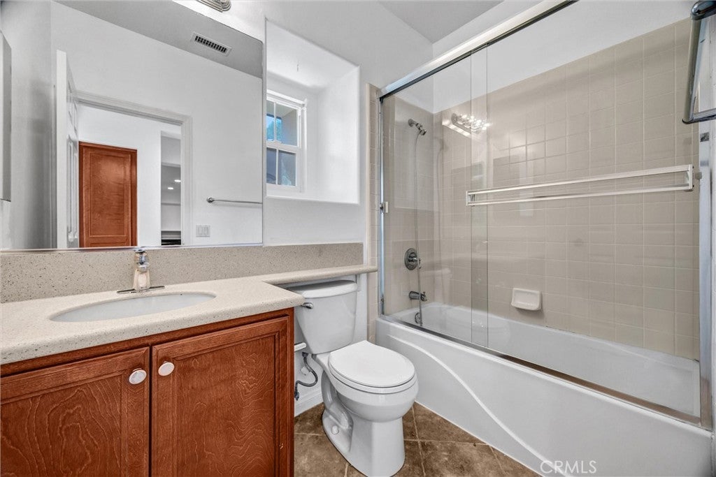 231 Lonetree, Irvine CA 92603 - Photo 16