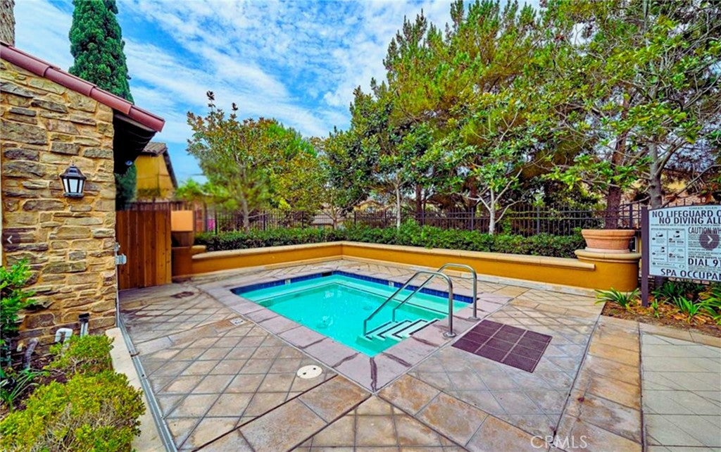 231 Lonetree, Irvine CA 92603 - Photo 20