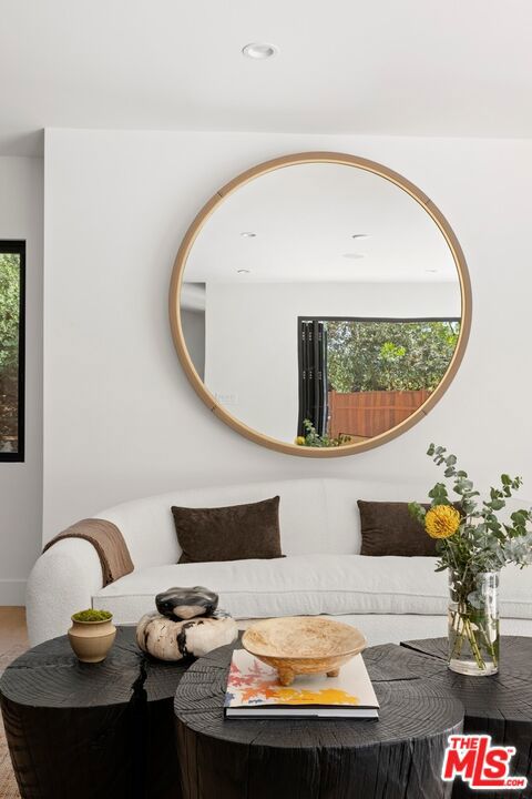 2716 Laurel Pass