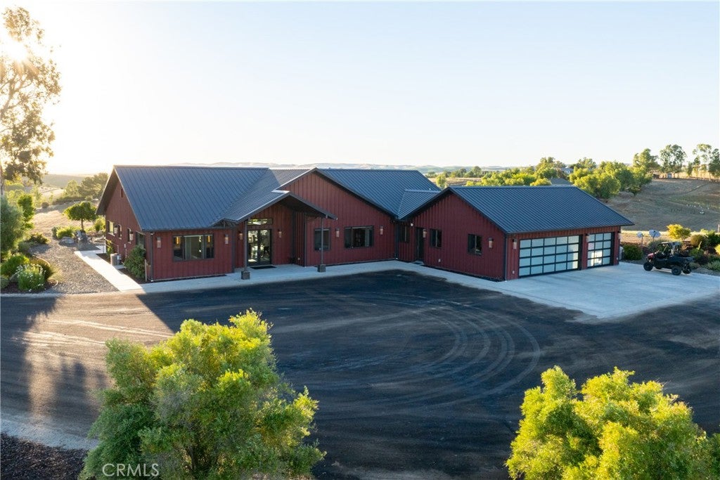 6235 Independence Ranch