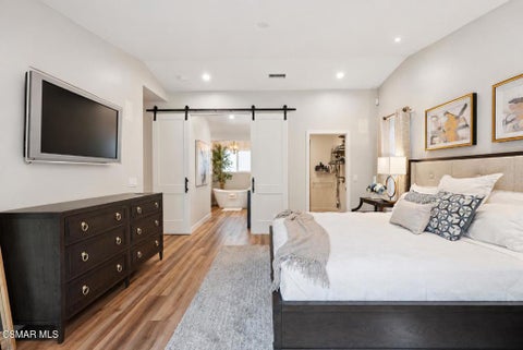 Photo of 17 Sherwood Drive, Westlake Village, CA 91361 (MLS # 226004463)