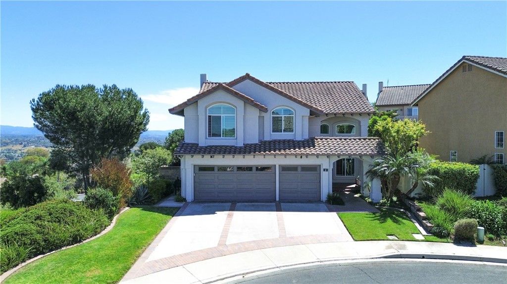 Photo of 2 Saddleridge Street, Aliso Viejo, CA 92656 (MLS # OC26075786)