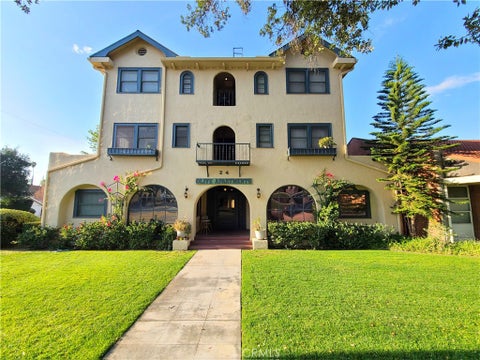 Photo of 24 W Olive Avenue #12, Redlands, CA 92373 (MLS # IG26193734)