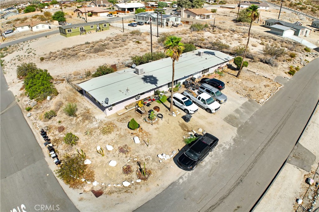 Fantastic opportunity Situated in a prime location, it is conveniently located near Casino Morongo and cabazon outlets offering easy access to local amenities, entertainment, and major thoroughfares Palm Springs and the renowned. If you are investor or looking for a solid addition to your portfolio, this property provides long-term value in a desirable area.