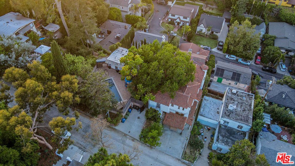 Photo of 3131 &amp; 3135 Oakcrest Drive, Los Angeles, CA 90068 (MLS # 25487539)