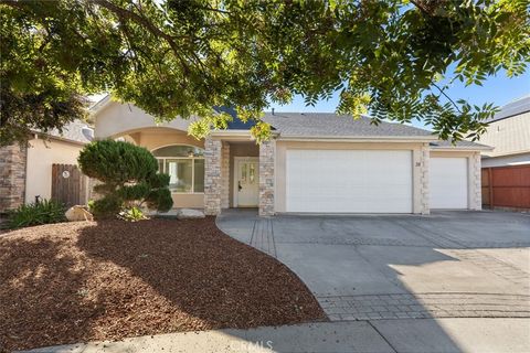 Photo of 38 Lobelia Court, Chico, CA 95973 (MLS # SN25246103) Photo of 38 Lobelia Court, Chico, CA 95973 (MLS # SN25246103)