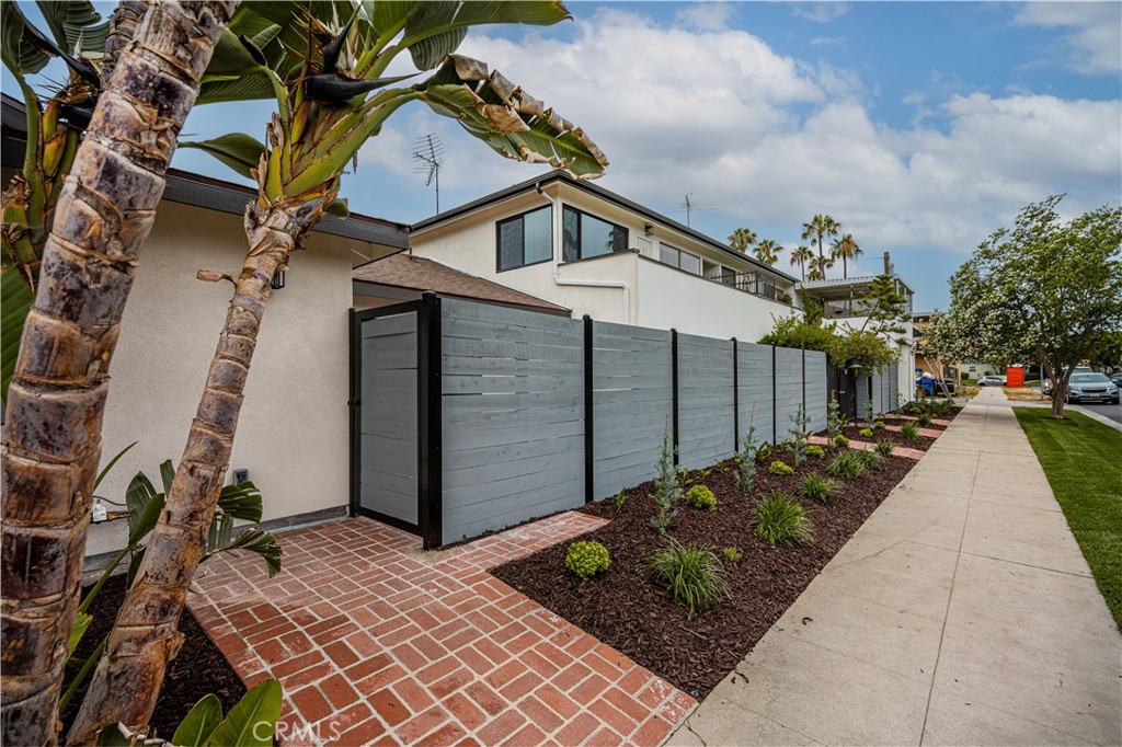 12408 Archwood