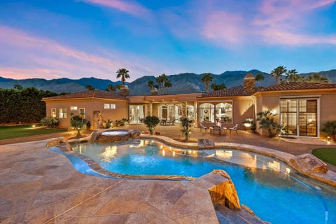Photo of 1420 Avenida Sevilla, Palm Springs, CA 92264 (MLS # 219154889DA)