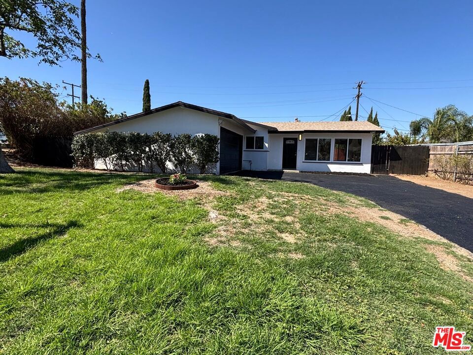 Welcome to 6325 Olive St, Jurupa Valley, CA 92509, a beautifully remodeled 3-bed / 2-bath home that blends comfort, style, and value. This move-in ready property features brand new, all-included appliances, new custom-made windows tailored to fit perfectly, a fully updated kitchen, newly painted exterior and interior, and a relocated washer and dryer for added convenience. The newly painted driveway and spacious, functional layout make it ideal for families. Located in a quiet, established neighborhood with strong upside potential. Don't miss this hidden gem!