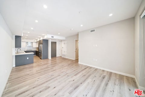 Photo of 1226 S Bedford Street #103, Los Angeles, CA 90035 (MLS # 26843913)