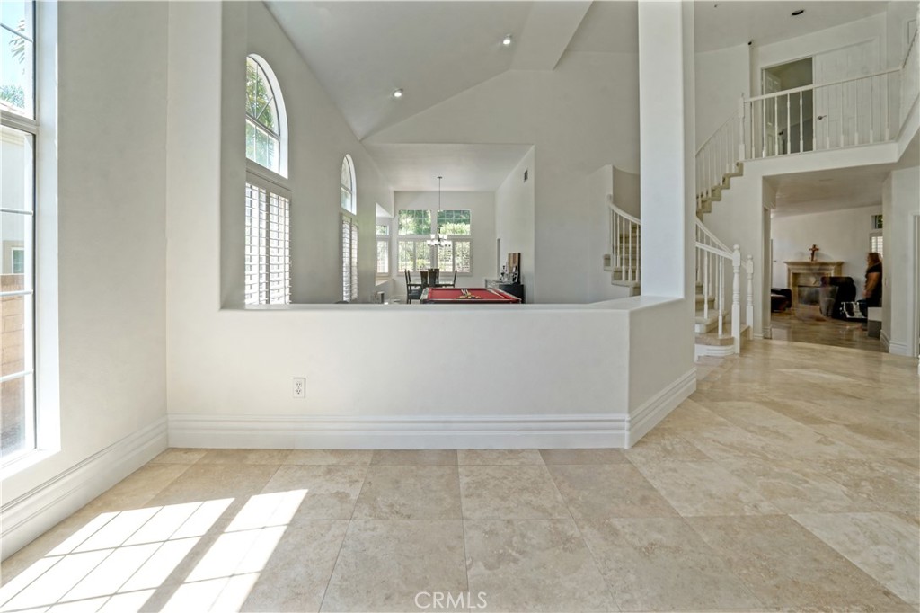 25792 Maple View Drive