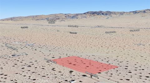 Photo of 6041912 Desert Trail, Joshua Tree, CA 92252 (MLS # SN25238500)