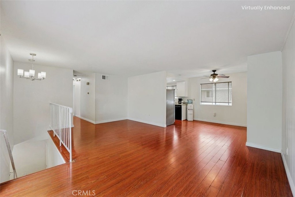 222 W Grove Avenue 4