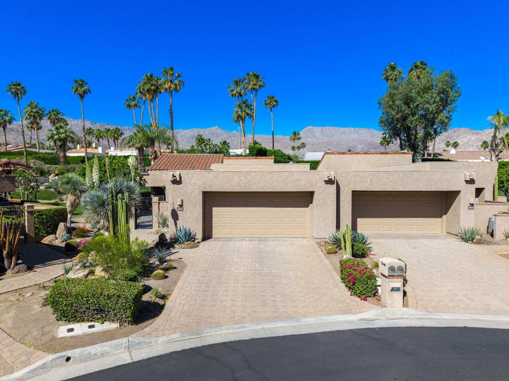 48637 Wolfberry Court