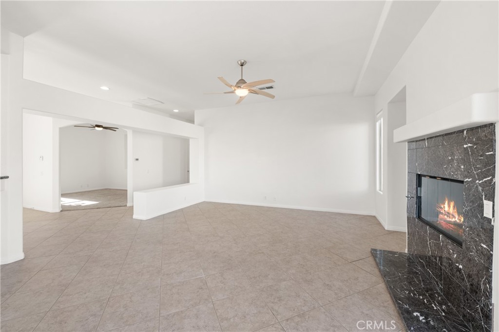 Tapestry (33551) - Residential