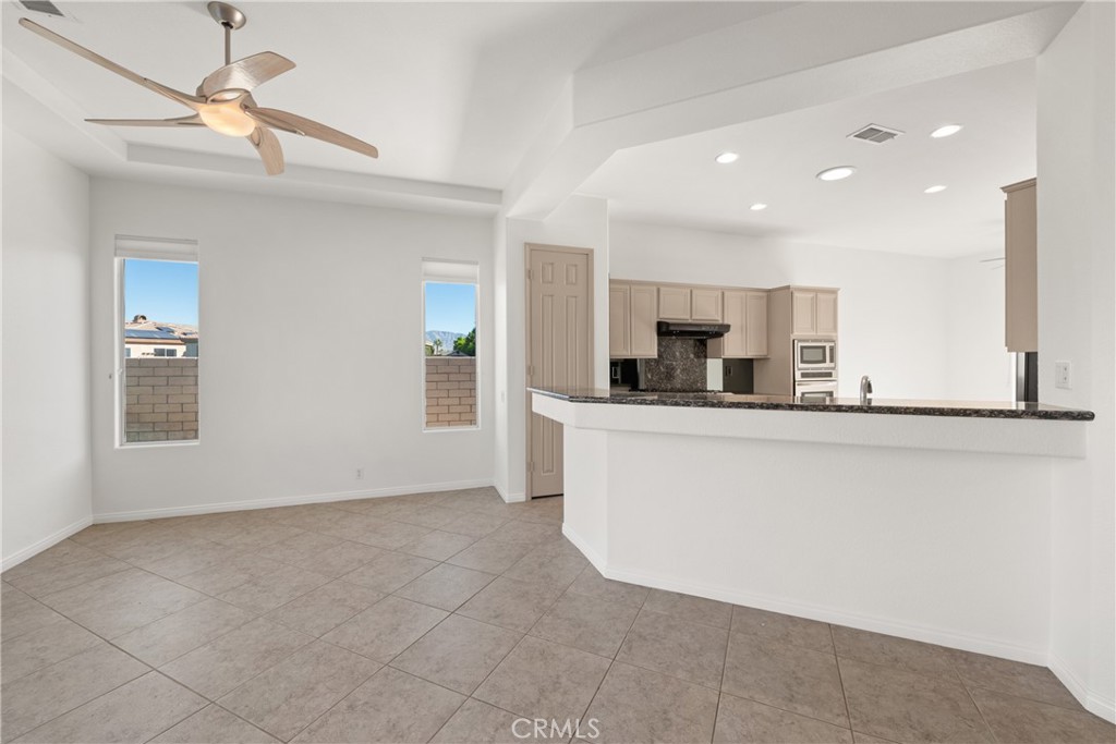 Tapestry (33551) - Residential