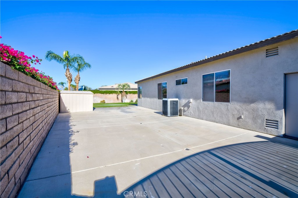 Tapestry (33551) - Residential