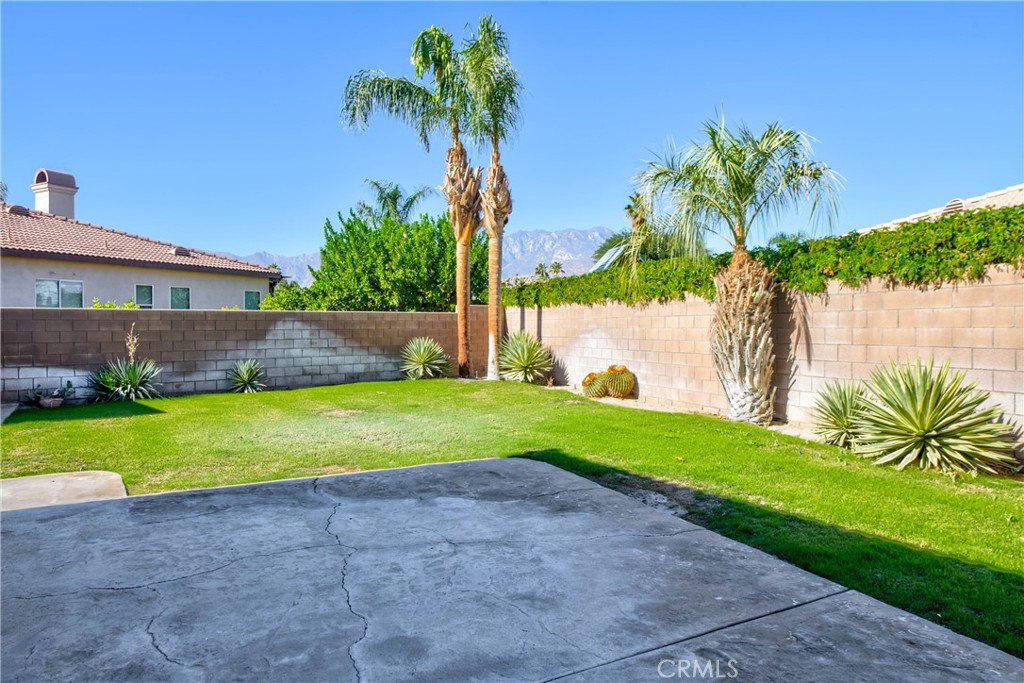 Tapestry (33551) - Residential