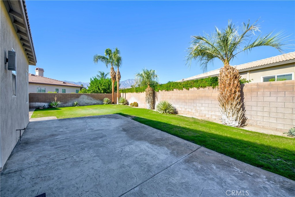 Tapestry (33551) - Residential