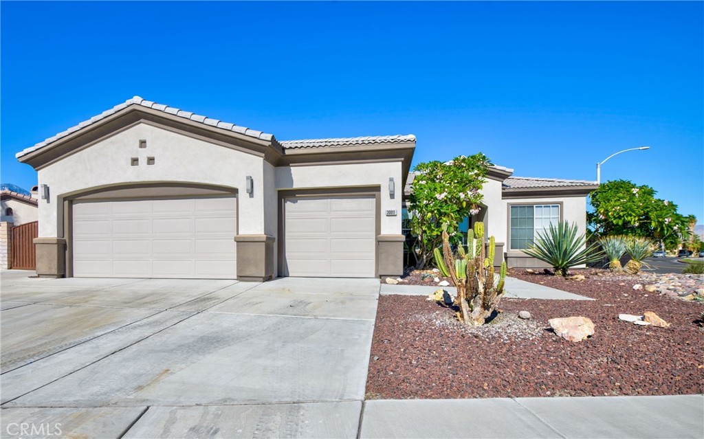 Tapestry (33551) - Residential