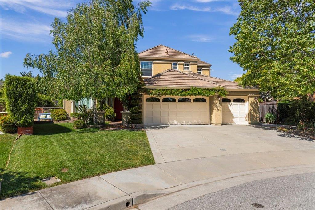 1525 Windsong Court