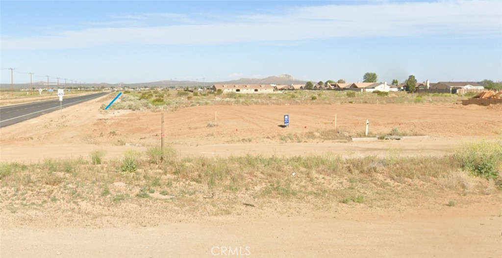 8112 Mendiburu Road