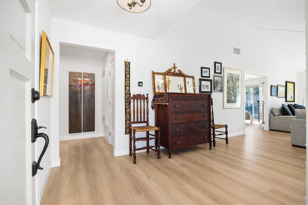 907 Wentworth Circle