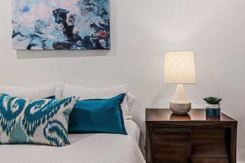 Tiny photo for 500 W Arenas Road #4, Palm Springs, CA 92262 (MLS # 219143125PS)