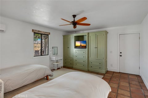 Tiny photo for 25275 Ocotillo RD, Apple Valley, CA 92308 (MLS # OC26122527)