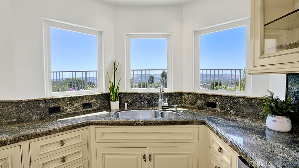 27469 Paseo Mimosa, San Juan Capistrano CA 92675 - Photo 13