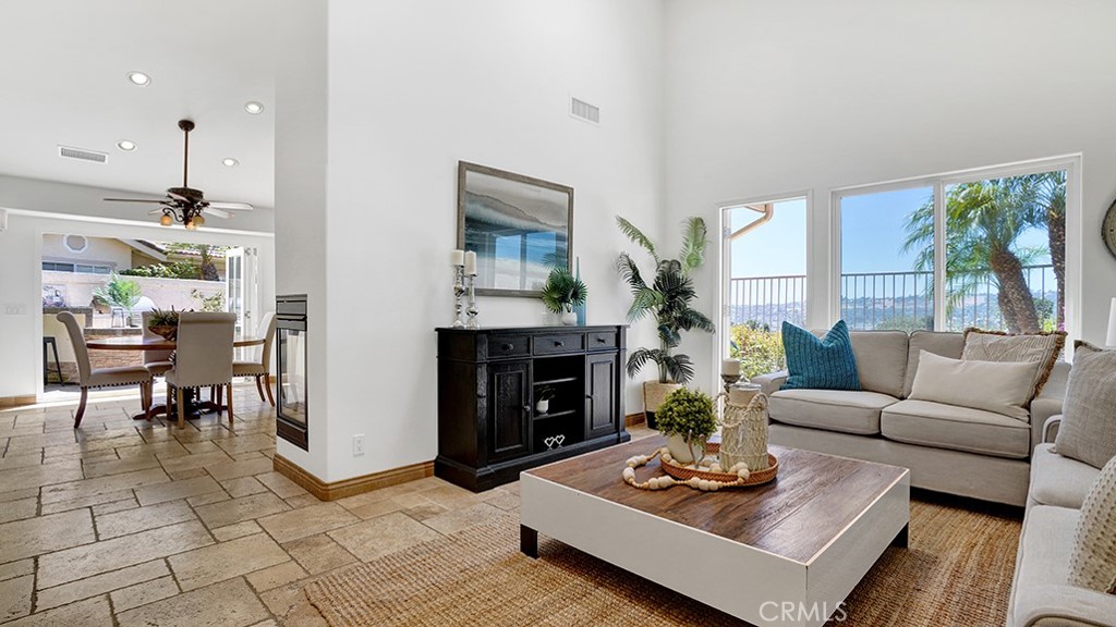 27469 Paseo Mimosa, San Juan Capistrano CA 92675 - Photo 6
