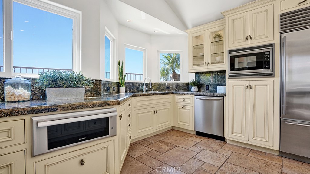 27469 Paseo Mimosa, San Juan Capistrano CA 92675 - Photo 12