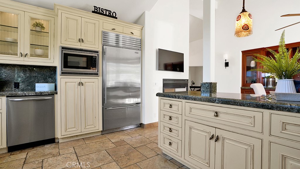 27469 Paseo Mimosa, San Juan Capistrano CA 92675 - Photo 15