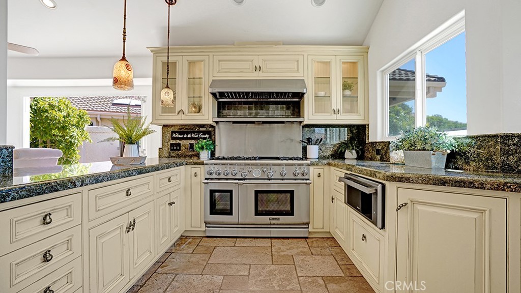 27469 Paseo Mimosa, San Juan Capistrano CA 92675 - Photo 11