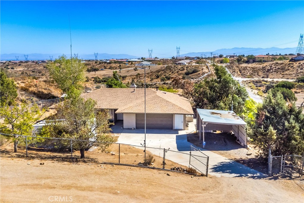 8121 Anaconda Avenue