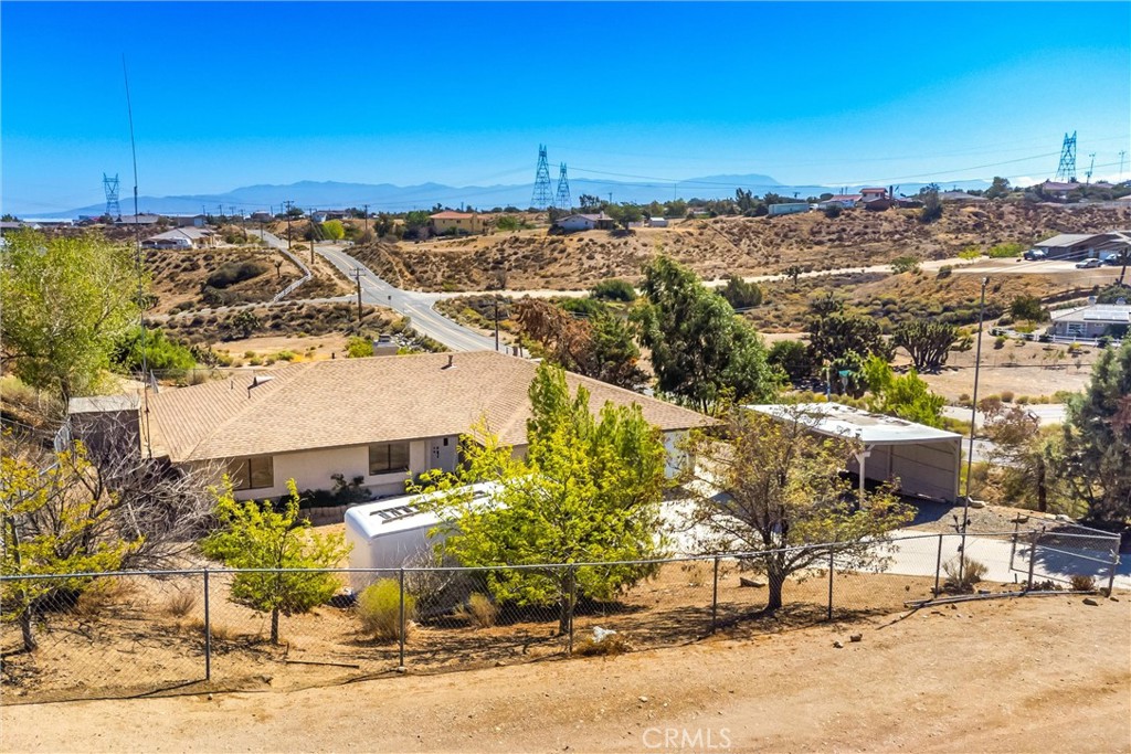 8121 Anaconda Avenue