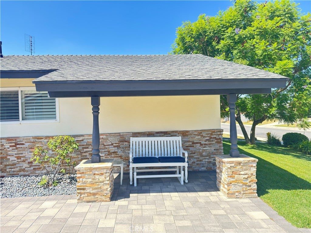 20944 Delphine Drive