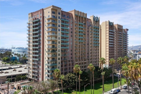 Photo of 488 E Ocean Boulevard #804, Long Beach, CA 90802 (MLS # SB26188944)