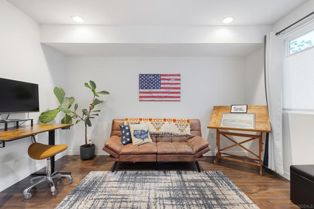 Ocean Beach - Residential