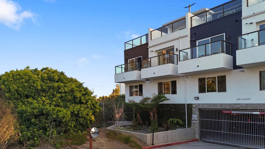 Ocean Beach - Residential