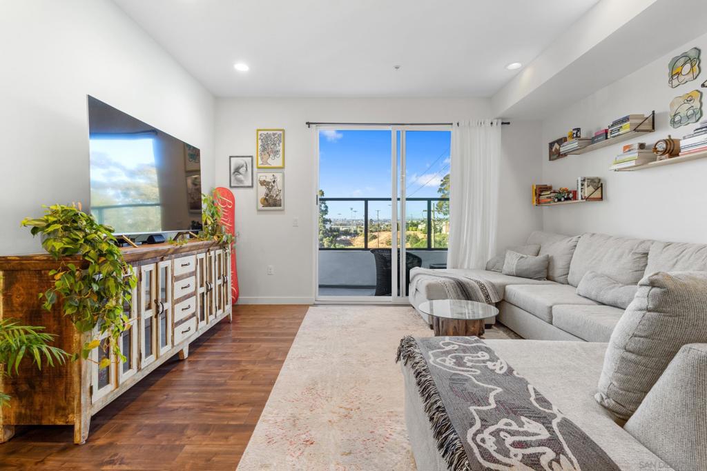 Ocean Beach - Residential