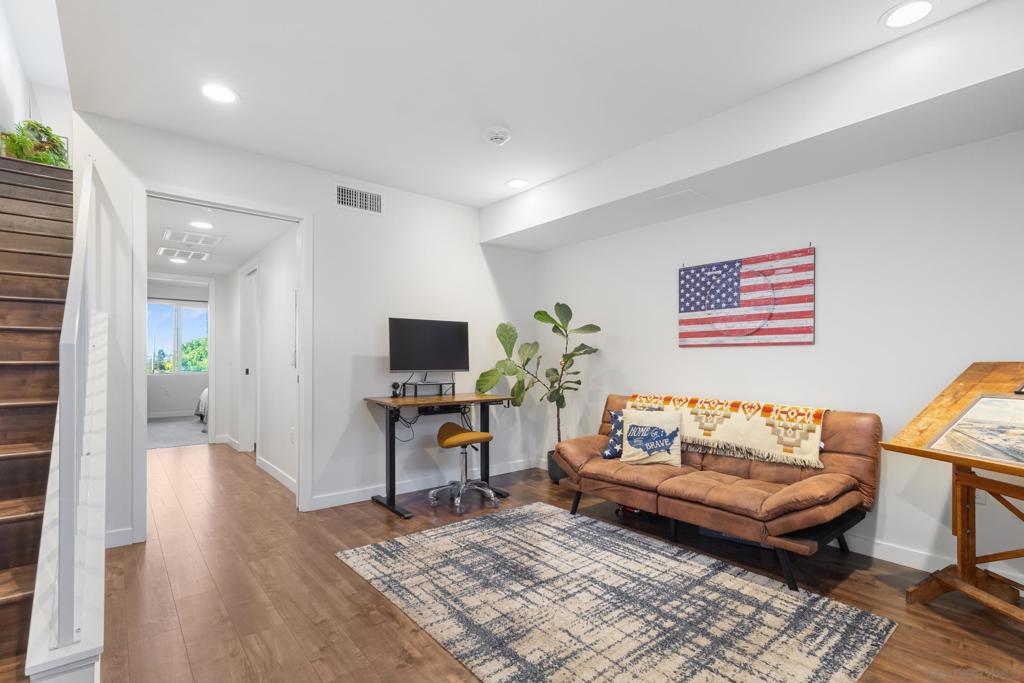 Ocean Beach - Residential